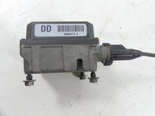 Load image into Gallery viewer, 2005 Harley Touring CVO FLHTC SE Electra Glide Cruise Control Module 70955-04