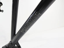 Load image into Gallery viewer, 2015 BMW R1200GS K50 Straight Black Main Frame Chassis With Clean California Title 46519444974