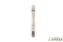 Load image into Gallery viewer, 1997 Honda XR600R XR600 R Front Axle Spindle 44301-KAE-870