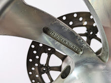 Load image into Gallery viewer, 2004 Victory Kingpin Straight 18x5 Cast Rear Wheel Rim 1520632 | Mototech271
