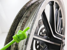 Load image into Gallery viewer, 2002 Harley Davidson XLH883 Sportster 19x2.5 Front Wheel Rim - Runout 43594-00A