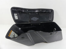 Load image into Gallery viewer, 2014 Harley Touring FLHXS Street Glide Sp Right Saddlebag Saddle Bag 90200412 | Mototech271