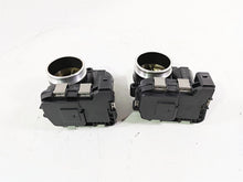 Load image into Gallery viewer, 2016 BMW R1200RS K54 Throttle Bodies Body Fuel Injection 13548564959