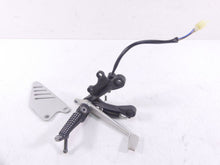 Load image into Gallery viewer, 2017 Kawasaki ZX636 ZX6R Ninja Right Rider Foot Peg Brake Pedal Set 35063-0590-1 | Mototech271