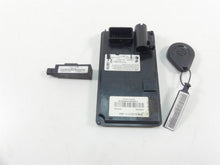Load image into Gallery viewer, 2019 Harley Softail FLSB Sport Glide Bcm Module Security Fob Antenna 41000349E | Mototech271