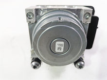Load image into Gallery viewer, 2016 BMW R1200RS K54 Abs Brake Module Unit Pump 34519444398 | Mototech271