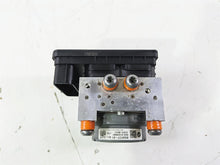 Load image into Gallery viewer, 2015 BMW R1200GS Adv K51 Abs Brake Pump Unit Module 34518554180 8554177 | Mototech271