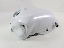 Load image into Gallery viewer, 2021 Kawasaki Z900 ZR900 Fuel Gas Petrol Tank Reservoir - Dent Read 51001-0895 | Mototech271