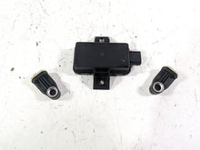 Load image into Gallery viewer, 2022 BMW R1250 RT K052 Tire Pressure Sensors & Rdc Module 65759832031 | Mototech271