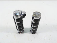 Load image into Gallery viewer, 1999 Harley Dyna FXDL Low Rider Chrome Hand Grip Set | Mototech271