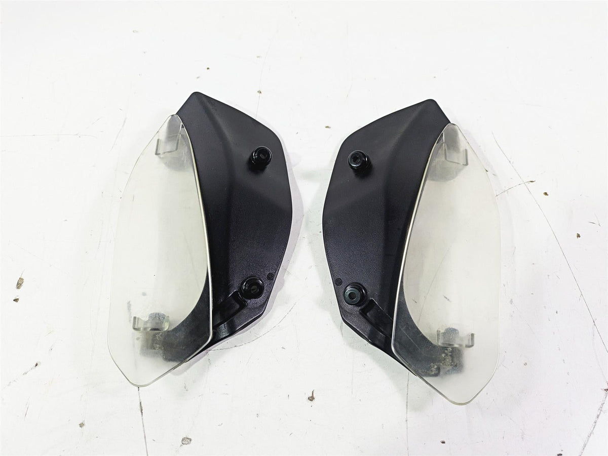 メイ 2012 Victory Cross Country Front Fairing Wind Deflector Set