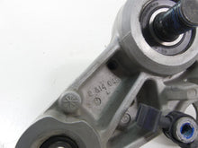 Load image into Gallery viewer, 2001 BMW R1150 GS R21 Showa Upper Triple Tree Steering Clamp 31422314505