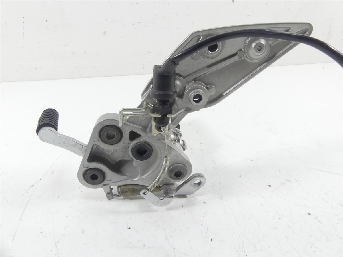 2008 Yamaha FZ1 Fazer Right Rider Footpeg Brake Pedal -Read