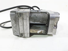 Load image into Gallery viewer, 2004 BMW R1150GS R21 Abs Brake Module Block Pump Module Integral 34517660909 | Mototech271