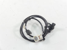 Load image into Gallery viewer, 2022 Yamaha MT09 FZ09 Front Wheel Abs Speed Sensor B7N-85970-00-00 | Mototech271