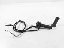 Load image into Gallery viewer, 2002 Yamaha FZ1 FZS1000 Fazer Right Hand Control Switch - Read 5LV-83975-01-00 | Mototech271