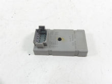 Load image into Gallery viewer, 2000 Harley Dyna FXR4 CVO Super Glide Tsm Turn Signal Module 68540-96 | Mototech271