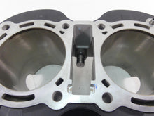 Load image into Gallery viewer, 2017 Triumph Thruxton 1200 R Cylinder Jug Piston Set 4K T1167220 | Mototech271