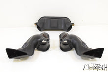 Load image into Gallery viewer, 1996 BMW R1100RT R1100 259T AC Air Inlet Duct Tube Ram SET 46632313847 | Mototech271