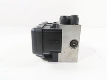 Load image into Gallery viewer, 2010 Harley Touring FLHXSE CVO Street Glide Abs Brake Pump Module 40601-08A