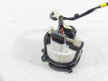 Load image into Gallery viewer, 2016 Harley Touring FLTRX Road Glide Fuel Gas Petrol Level Gauge 70900163