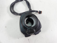 Load image into Gallery viewer, 2019 Harley Softail FXBB Street Bob Left Hand Light Control Switch  71500292 | Mototech271