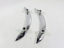 Load image into Gallery viewer, 2018 Indian Chieftain Limited Rear Chrome Fender Struts Braces 5139599 5139598 | Mototech271