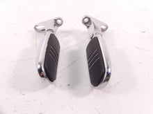 Load image into Gallery viewer, 2016 Harley Touring FLTRX Road Glide Rear Passenger Footpeg Foot Peg Set 5050046 | Mototech271