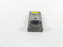 Load image into Gallery viewer, 1999 Harley FXSTS Softail Springer Tsm Turn Signal Flasher Module 68540-96