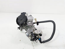Load image into Gallery viewer, 2019 Indian Chieftain Limited Throttle Body & Intake Manifold 1204685 | Mototech271
