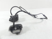 Load image into Gallery viewer, 2006 Harley Touring FLHTCUI Electra Glide Front Brake Caliper Set 44046-00D