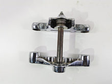 Load image into Gallery viewer, 2004 Harley Softail FXSTDI Deuce Upper Lower Triple Tree Clamp 45769-00 45475-00