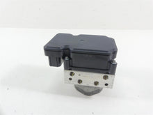 Load image into Gallery viewer, 2016 Yamaha YZF-R1 S Abs Brake Pump Module Unit 2CR-85930-09-00 | Mototech271