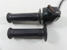 Load image into Gallery viewer, 1978 Yamaha XS650 SE Special Right Hand Control Switch Throttle 1T3-83973-00-00