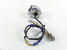 Load image into Gallery viewer, 1998 Harley Dyna FXDL Low Rider Left Hand Turn Signal Control Switch 71682-06A | Mototech271