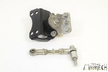 Load image into Gallery viewer, 2008 Harley VRSCDXA NIGHT ROD SPECIAL Engine Motor Mount Bracket SET 16307-05 | Mototech271