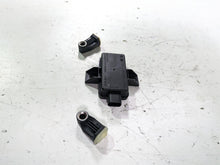 Load image into Gallery viewer, 2022 BMW R1250 RT K052 Tire Pressure Sensors & Rdc Module 65759832031 | Mototech271