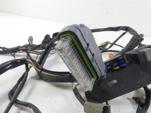 Load image into Gallery viewer, 2002 Harley Softail FXSTDI Deuce Main Wiring Harness Loom - No Cut 70431-01