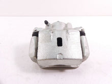 Load image into Gallery viewer, 2020 Vanderhall Venice BlackJack Front Right Brake Caliper Pad 6035 | Mototech271