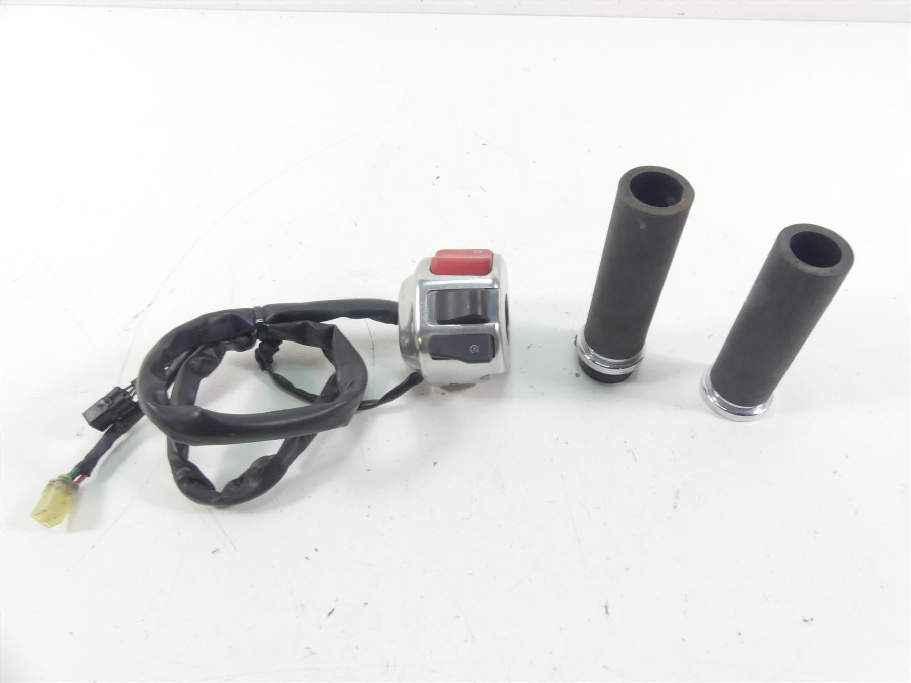 2006 Yamaha Roadliner XV1900 Right Hand Control Switch + Grips 1D7