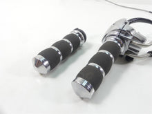 Load image into Gallery viewer, 2004 Harley FLHTC SE CVO Electra Glide Right Throttle Control Switch 71684-06A | Mototech271