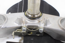 Load image into Gallery viewer, 2017 Kawasaki ZX1400 ZX14R ZX14 Ninja Lower Triple Tree Steerng Yoke 44037-0039 | Mototech271
