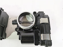 Load image into Gallery viewer, 2016 BMW R1200RS K54 Throttle Bodies Body Fuel Injection 13548564959