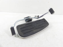Load image into Gallery viewer, 2002 Yamaha XVS1100 V-Star Left Footboard Floor Board + Shifter 5KS-27410-00-00