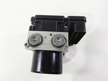 Load image into Gallery viewer, 2010 BMW R1200RT K26 Abs Brake Pump Unit Module 34517715109 7715107 | Mototech271