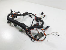 Load image into Gallery viewer, 2005 Harley Touring FLHTCUI Electra Glide Front Fairing Wiring - Read 70232-04