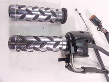 Load image into Gallery viewer, 2006 Harley FLSTCI Softail Heritage Right Control Switch Start Kill 71684-06A | Mototech271