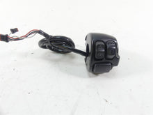 Load image into Gallery viewer, 2019 Harley Softail FXBB Street Bob Right Hand Start Control Switch 71500462 | Mototech271