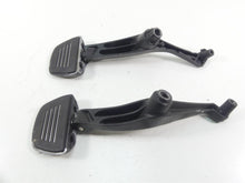 Load image into Gallery viewer, 2013 Victory Cross Country Rear Passenger Footpeg Set -Read L 5136384 R 5136385 | Mototech271