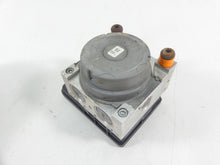 Load image into Gallery viewer, 2018 BMW S1000XR K49 Abs Brake Pump Pressure Modulator Module 34518566955 | Mototech271